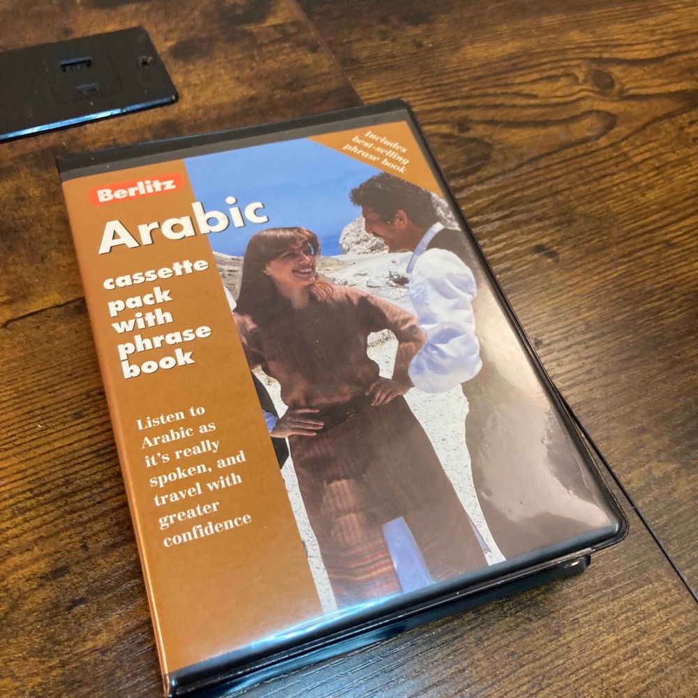 Berlitz Arabic Cassette Pack with Phrase Book Language Learning Course 1998